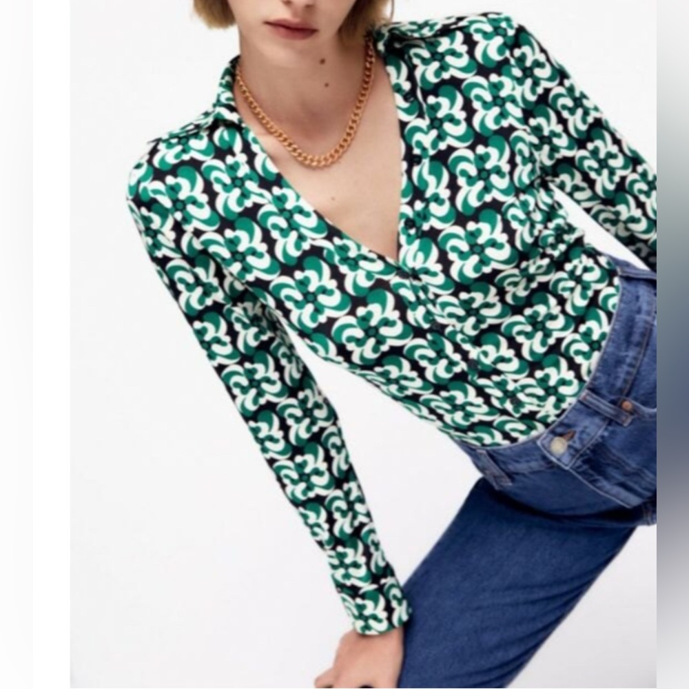Zara Teal and White Patterned Blouse
